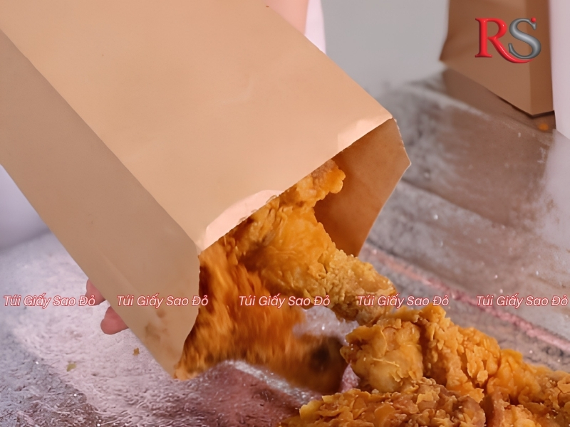 T&uacute;i giấy đựng g&agrave; r&aacute;n với chất liệu an to&agrave;n